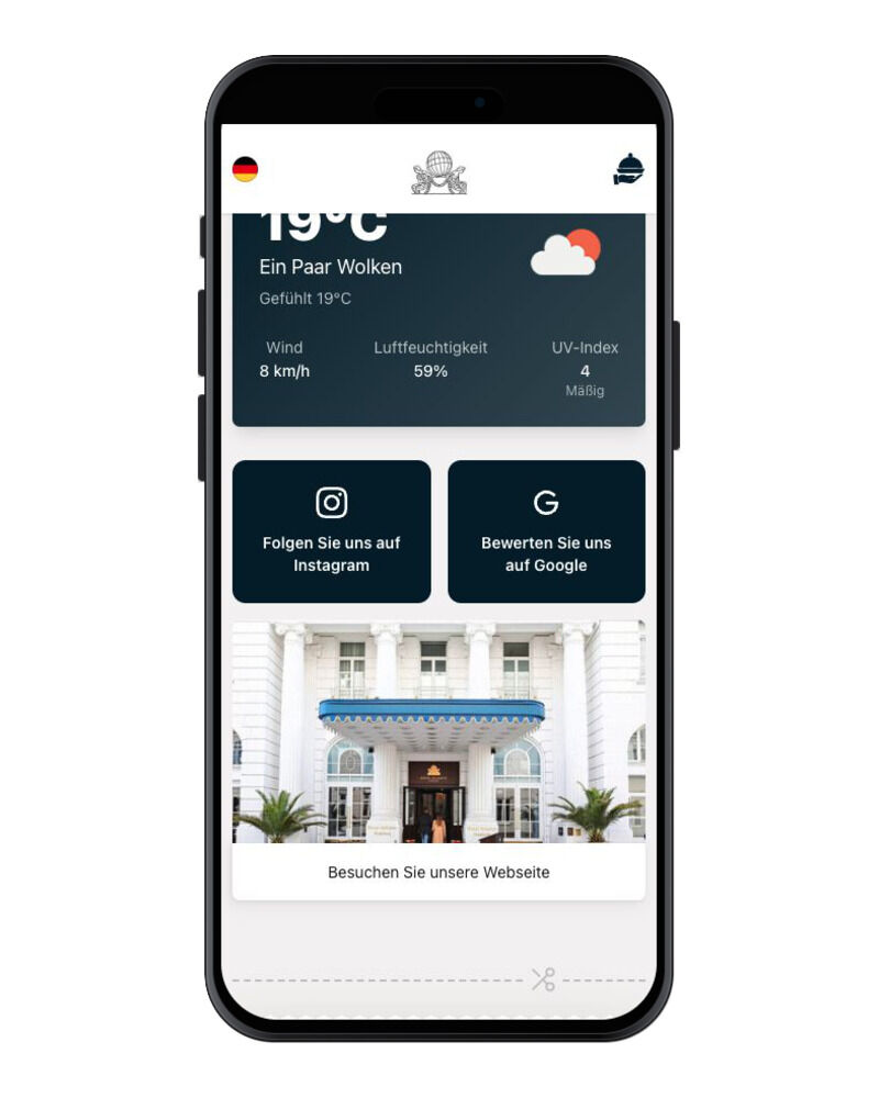 iPhone mit Self-Service-Hotelinformationen im Productmate Concierge